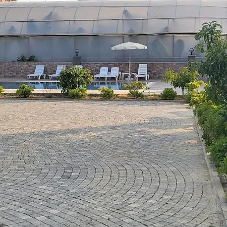 Huge Duplex Apartment, Kargicak / Alanya, 5 Rooms, 330 M2 Living Space, Close To The Alanya
