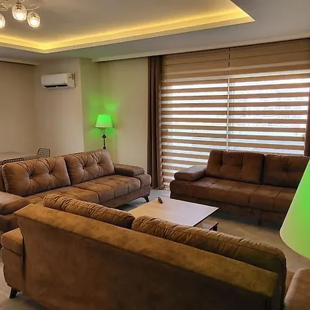 Huge Duplex Apartment, Kargicak / Alanya, 5 Rooms, 330 M2 Living Space, Close To The Apartamento Alanya