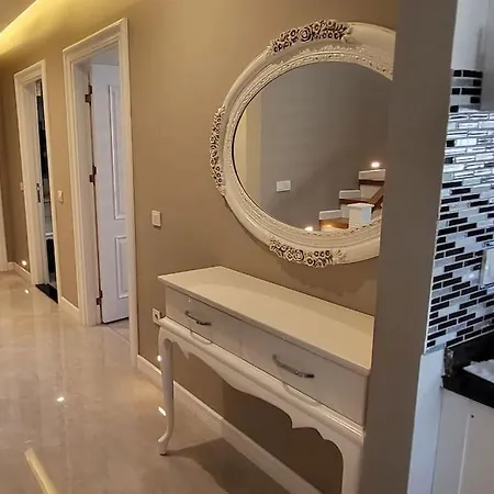 Huge Duplex Apartment, Kargicak / Alanya, 5 Rooms, 330 M2 Living Space, Close To The