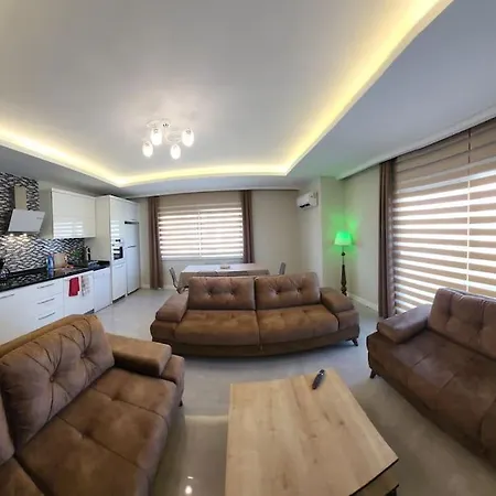 Apartamento Huge Duplex Apartment, Kargicak / Alanya, 5 Rooms, 330 M2 Living Space, Close To The Alanya
